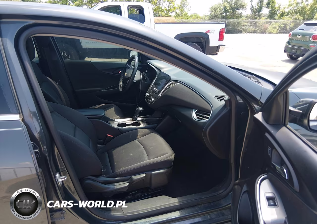 2017 Chevrolet Malibu 1Lt VIN:1G1ZE5STOHF175993 - 5