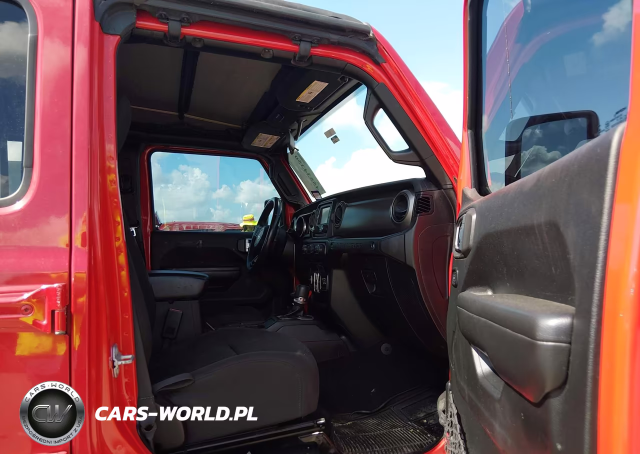 2018 Jeep Wrangler Unlimited Sport S 4X4 VIN:1C4HJXDG0JW165044 - 5