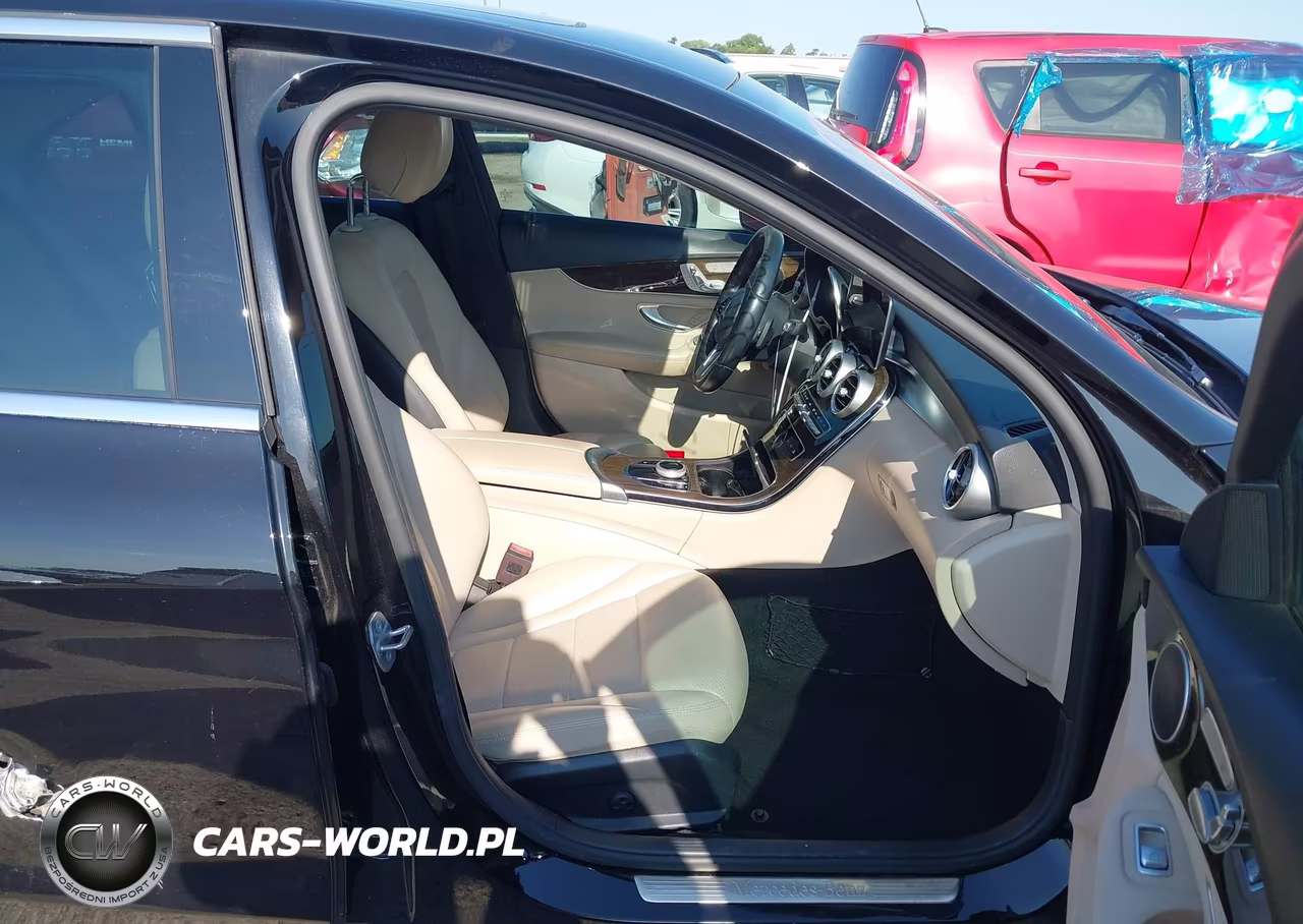 2021 Mercedes-Benz C 300 Sedan VIN:W1KWF8DBXMR625869 - 5