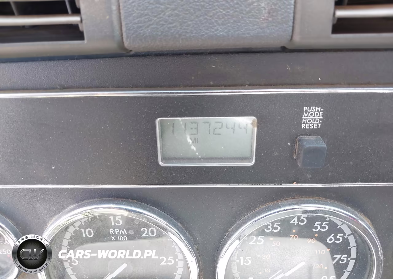 2012 Freightliner Cascadia 125 VIN:1FUJGEDR3CSBF6961 - 5