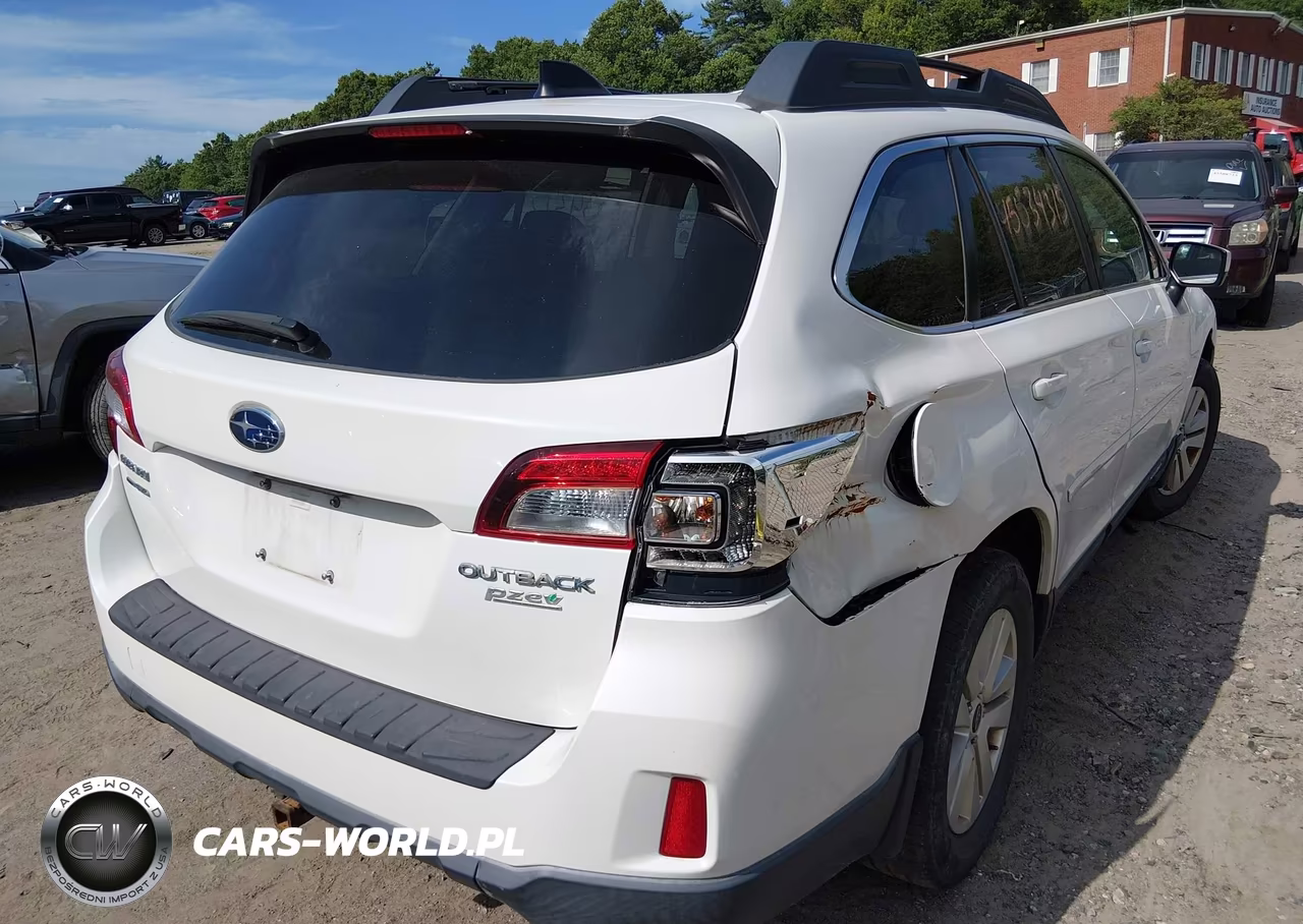 2016 Subaru Outback 2.5I Premium VIN:4S4BSADC5G3235057 - 4