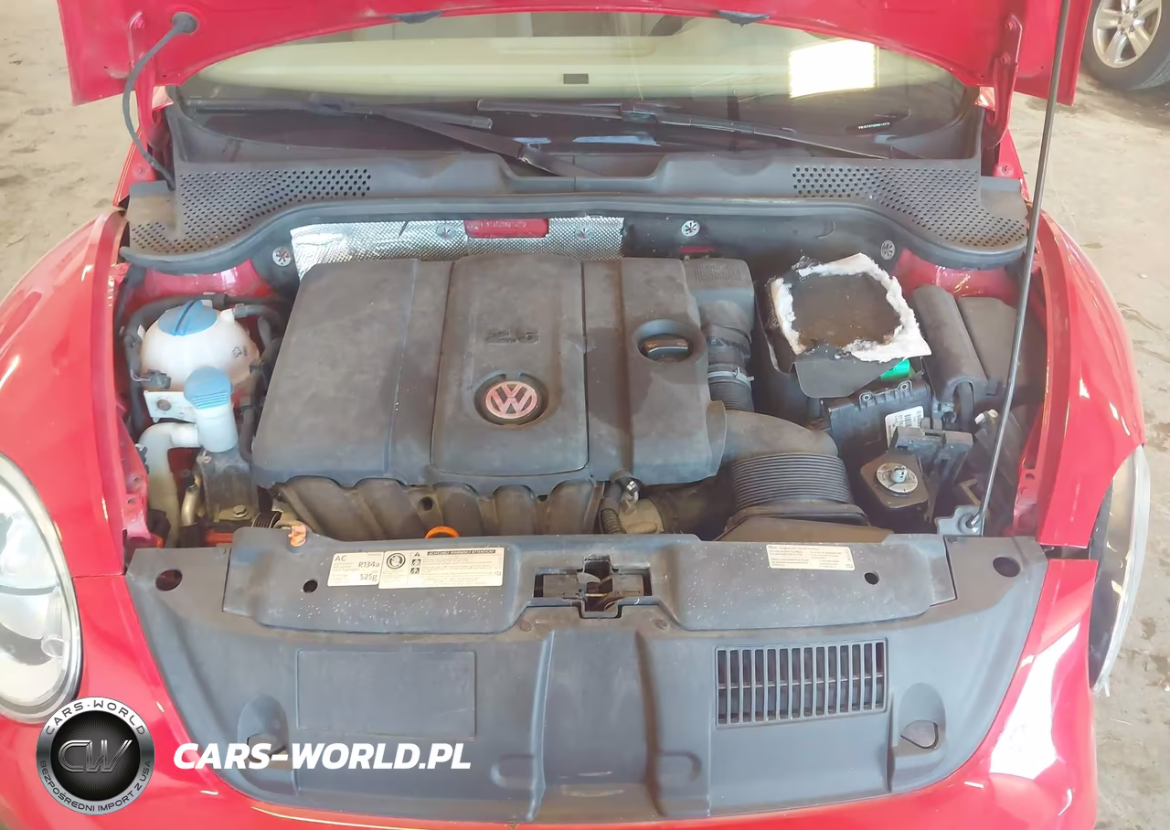 2013 Volkswagen Beetle 2.5L VIN:3VWJX7AT0DM614273 - 10