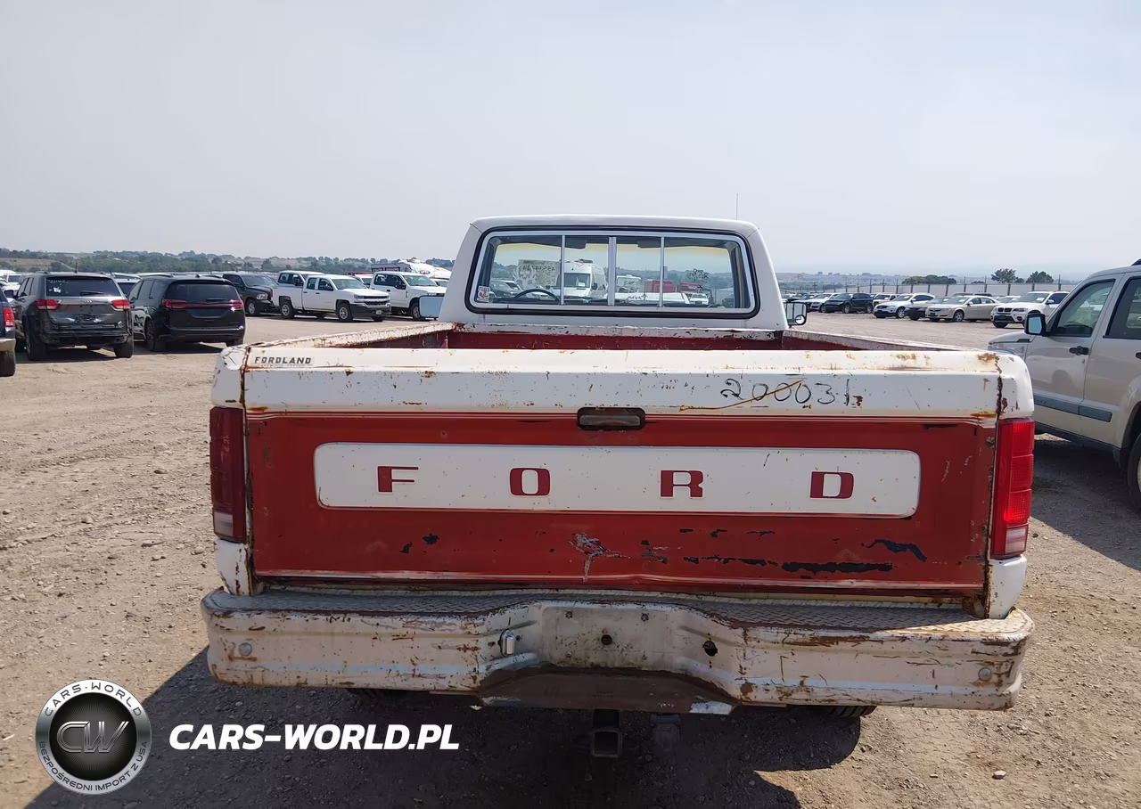1982 Ford F250 VIN:1FTHF26Z1CPA21373 - 16