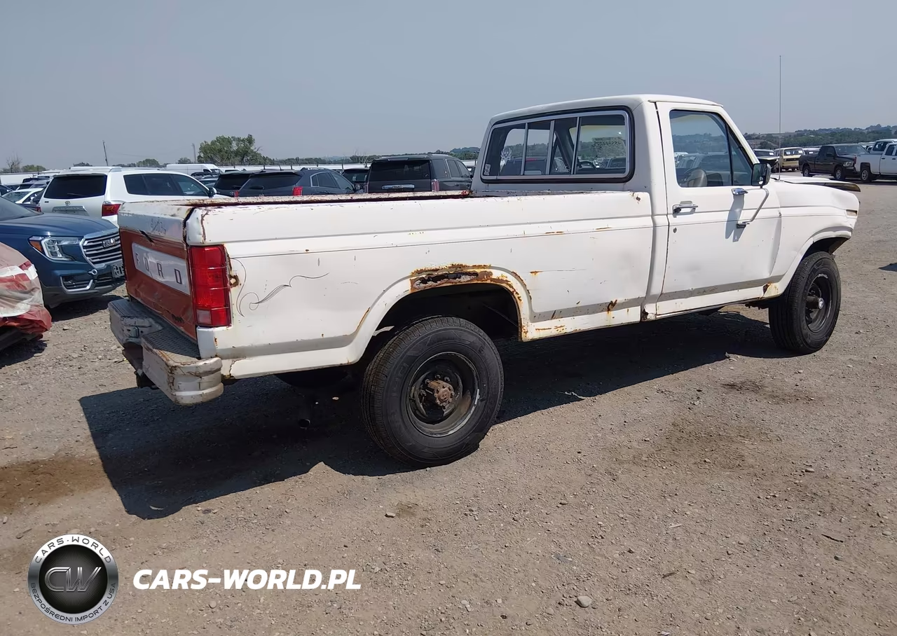 1982 Ford F250 VIN:1FTHF26Z1CPA21373 - 4