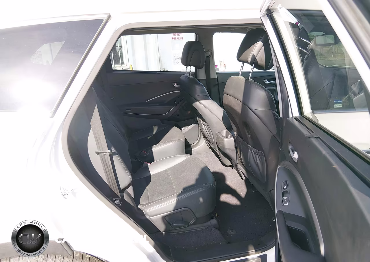 2017 Hyundai Santa Fe Limited Ultimate VIN:KM8SRDHF4HU244331 - 8