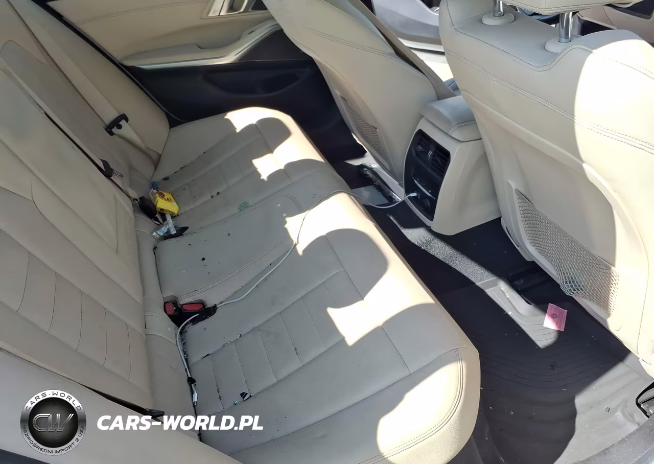 2020 BMW 330I VIN:3MW5R1J09L8B05921 - 8