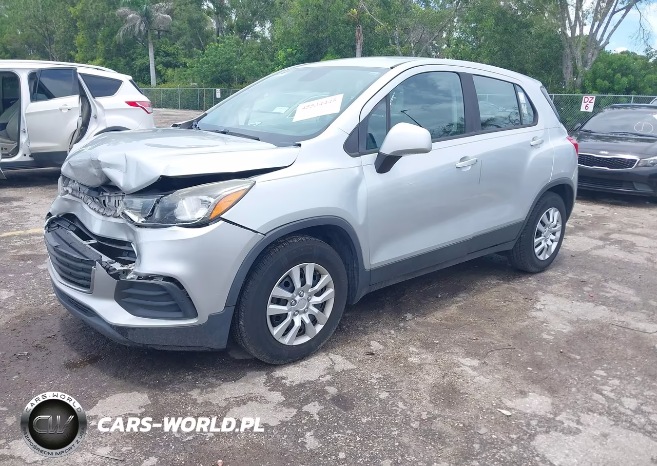 2019 Chevrolet Trax Ls VIN:3GNCJKSB8KL118363 - 2