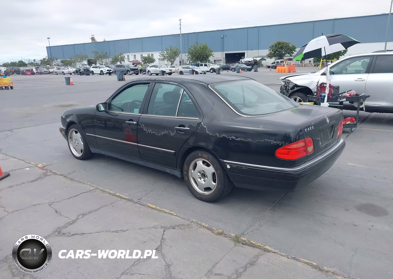 1997 Mercedes-Benz E 420 VIN:WDBJF72F9VA156213 - 3