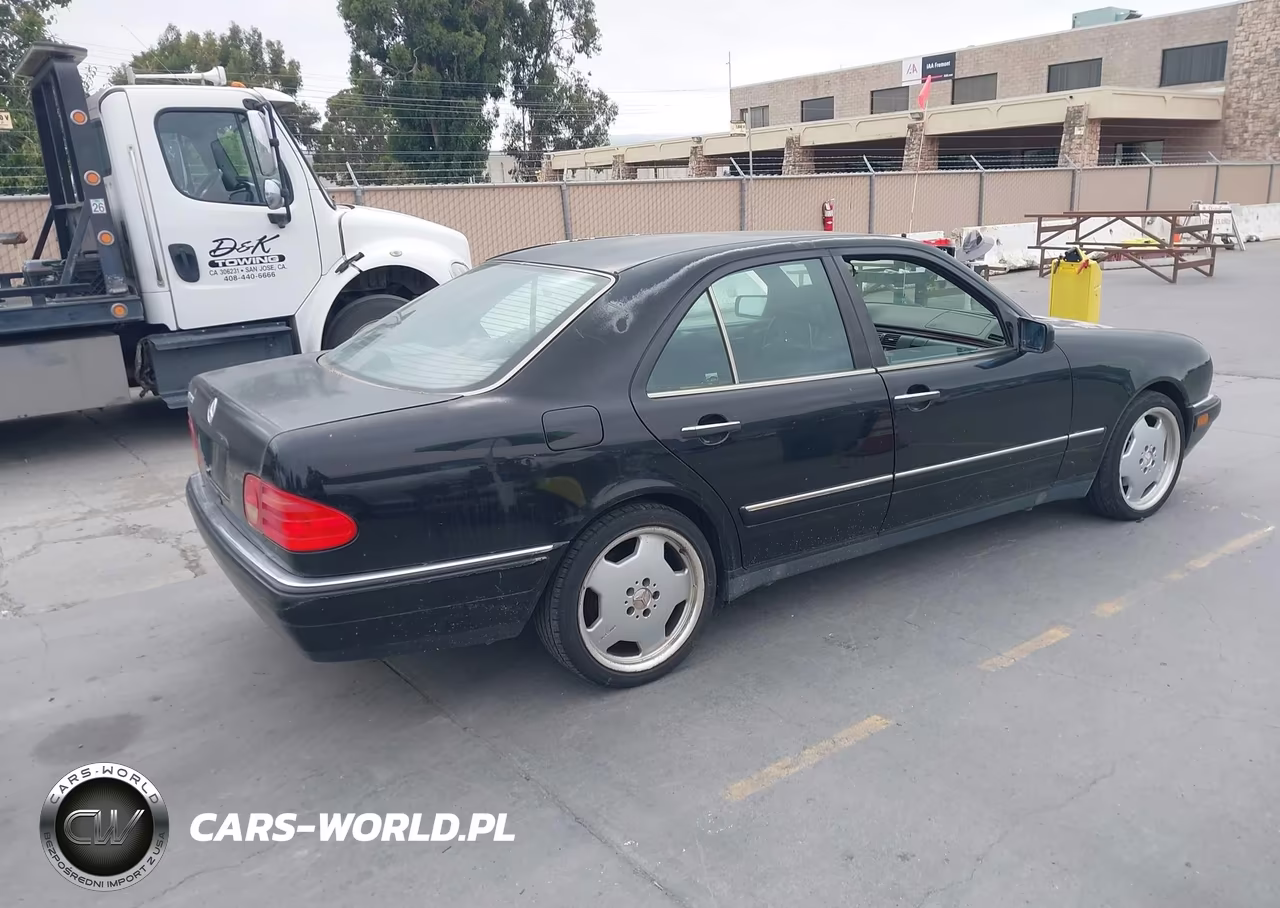 1997 Mercedes-Benz E 420 VIN:WDBJF72F9VA156213 - 4