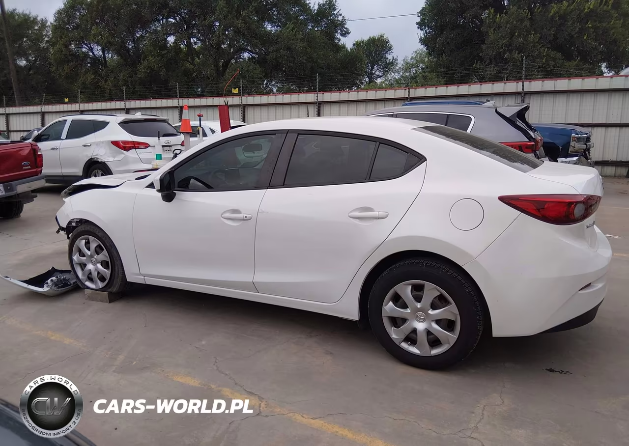 2015 Mazda Mazda3 I Sport VIN:3MZBM1U75FM220344 - 15