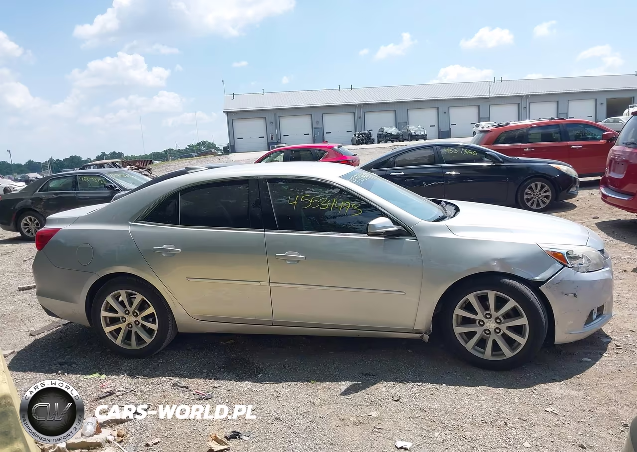 2015 Chevrolet Malibu 2Lt VIN:1G11D5SL7FF292452 - 13
