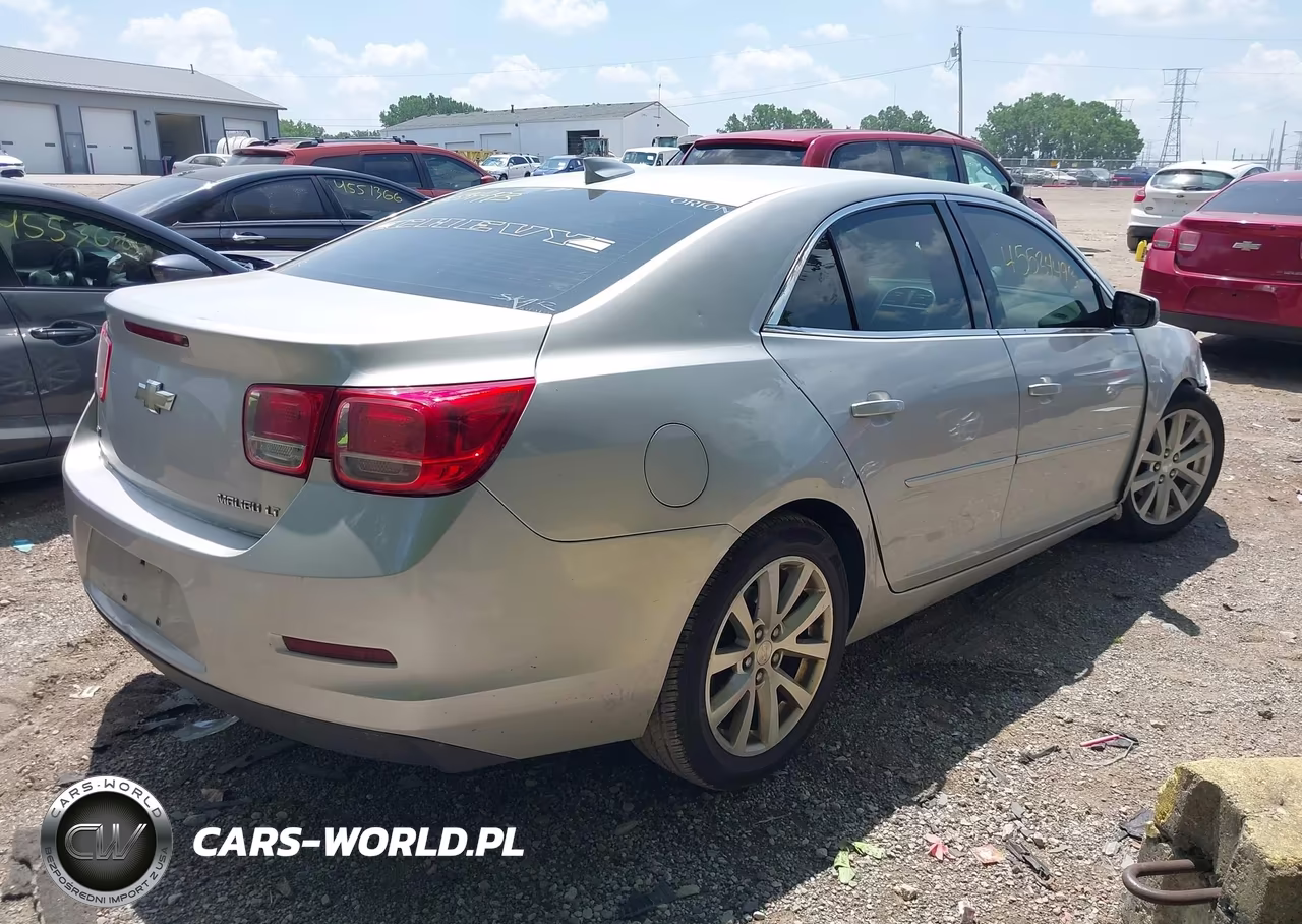2015 Chevrolet Malibu 2Lt VIN:1G11D5SL7FF292452 - 4