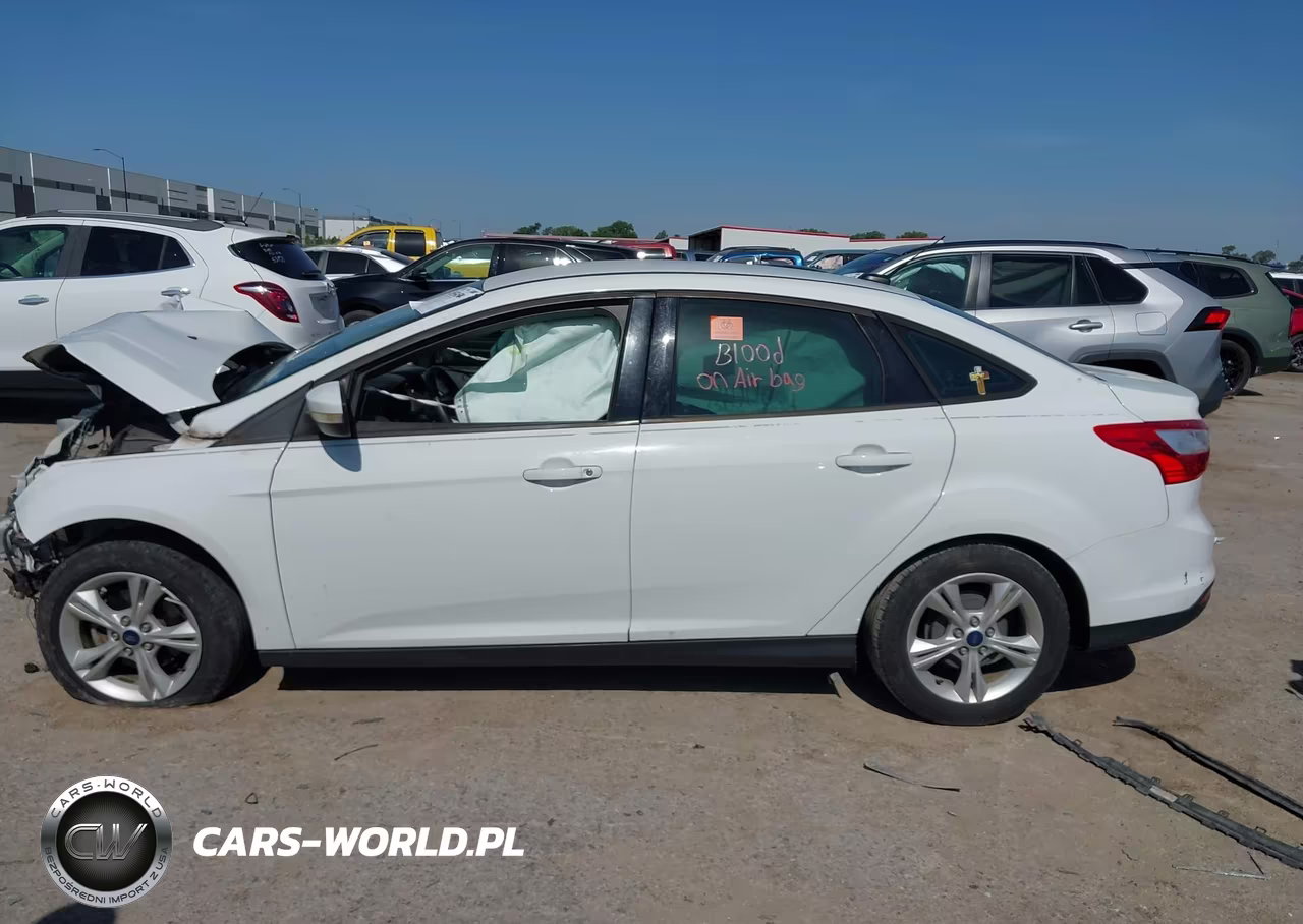 2014 Ford Focus Se VIN:1FADP3F23EL440460 - 13