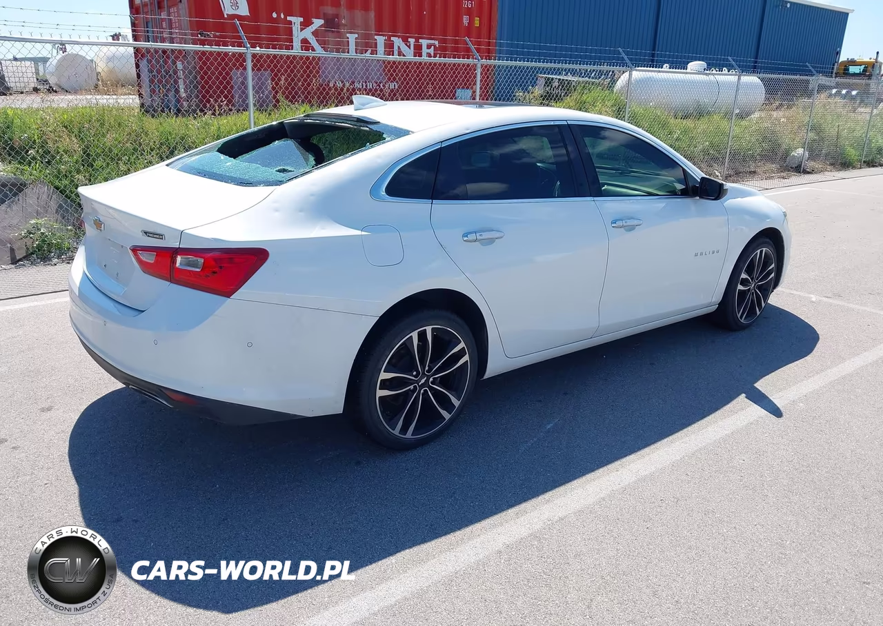 2016 Chevrolet Malibu Premier VIN:1G1ZH5SXXGF354048 - 4