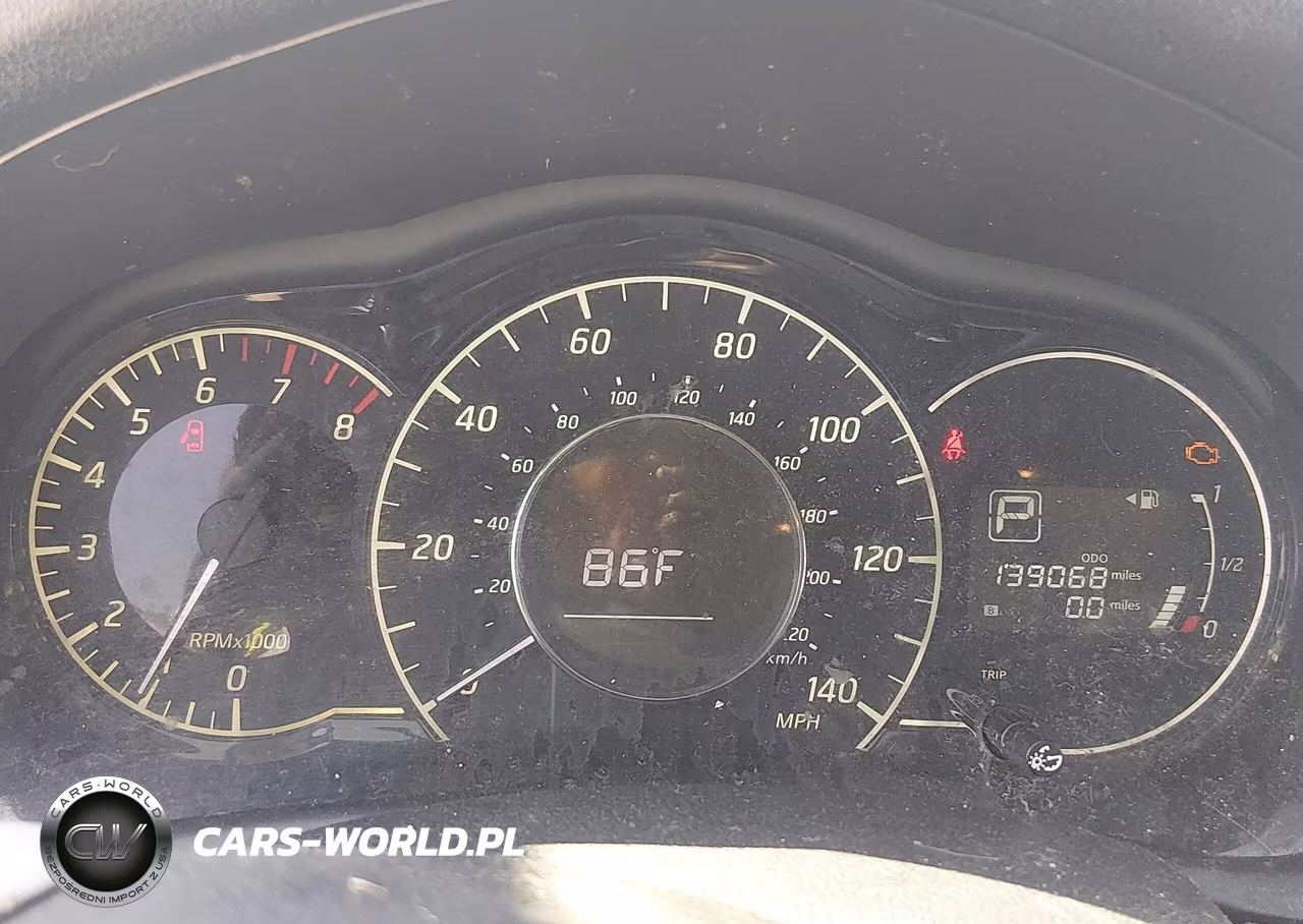 2018 Nissan Versa Note Sv VIN:3N1CE2CP4JL359720 - 7