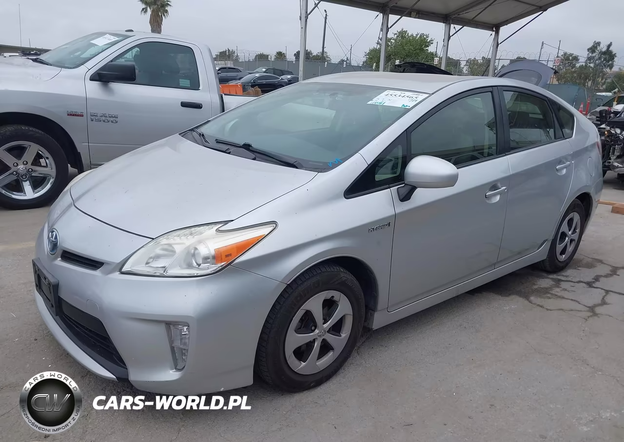 2013 Toyota Prius Three VIN:JTDKN3DUXD5539016 - 2