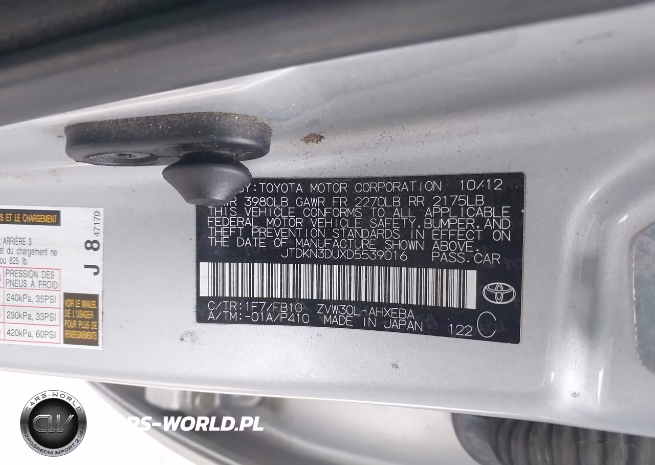 2013 Toyota Prius Three VIN:JTDKN3DUXD5539016 - 9