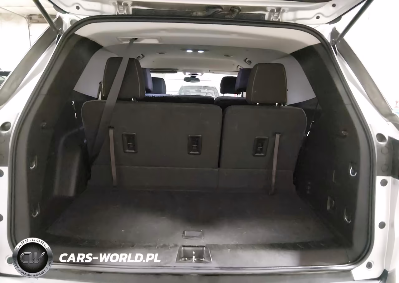 2019 Chevrolet Traverse Ls VIN:1GNEVFKW2KJ105672 - 17