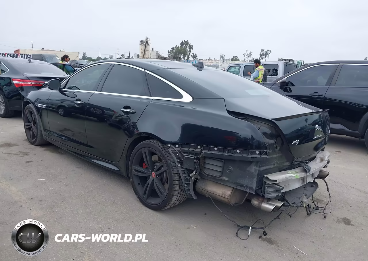 2014 Jaguar Xj Xjr VIN:SAJWA1EK2EMV63754 - 3