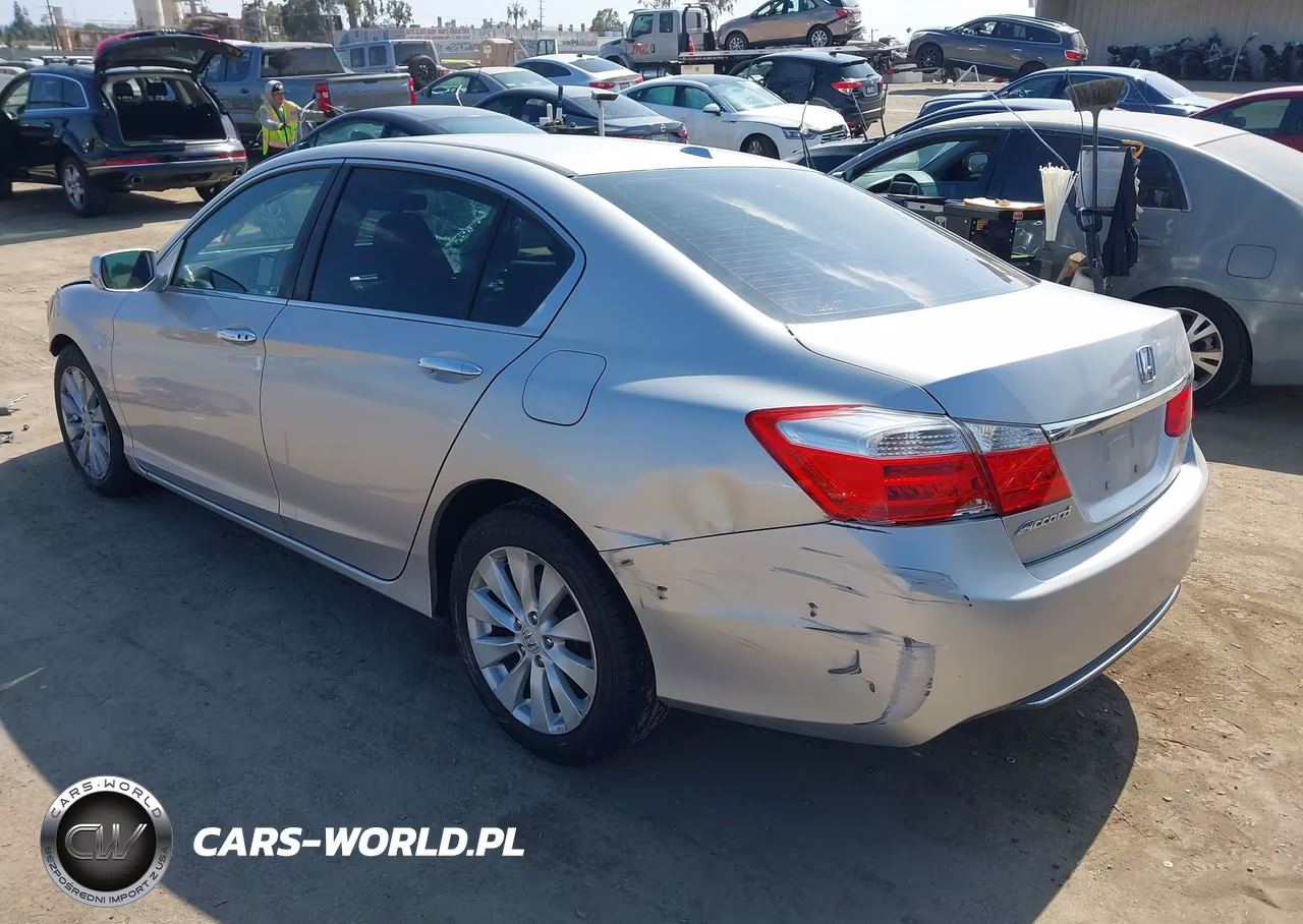 2015 Honda Accord Ex-L VIN:1HGCR2F8XFA030719 - 3