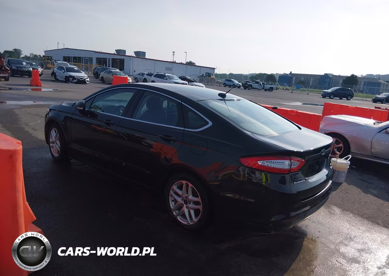 2015 Ford Fusion Se VIN:1FA6P0HD4F5125274 - 3