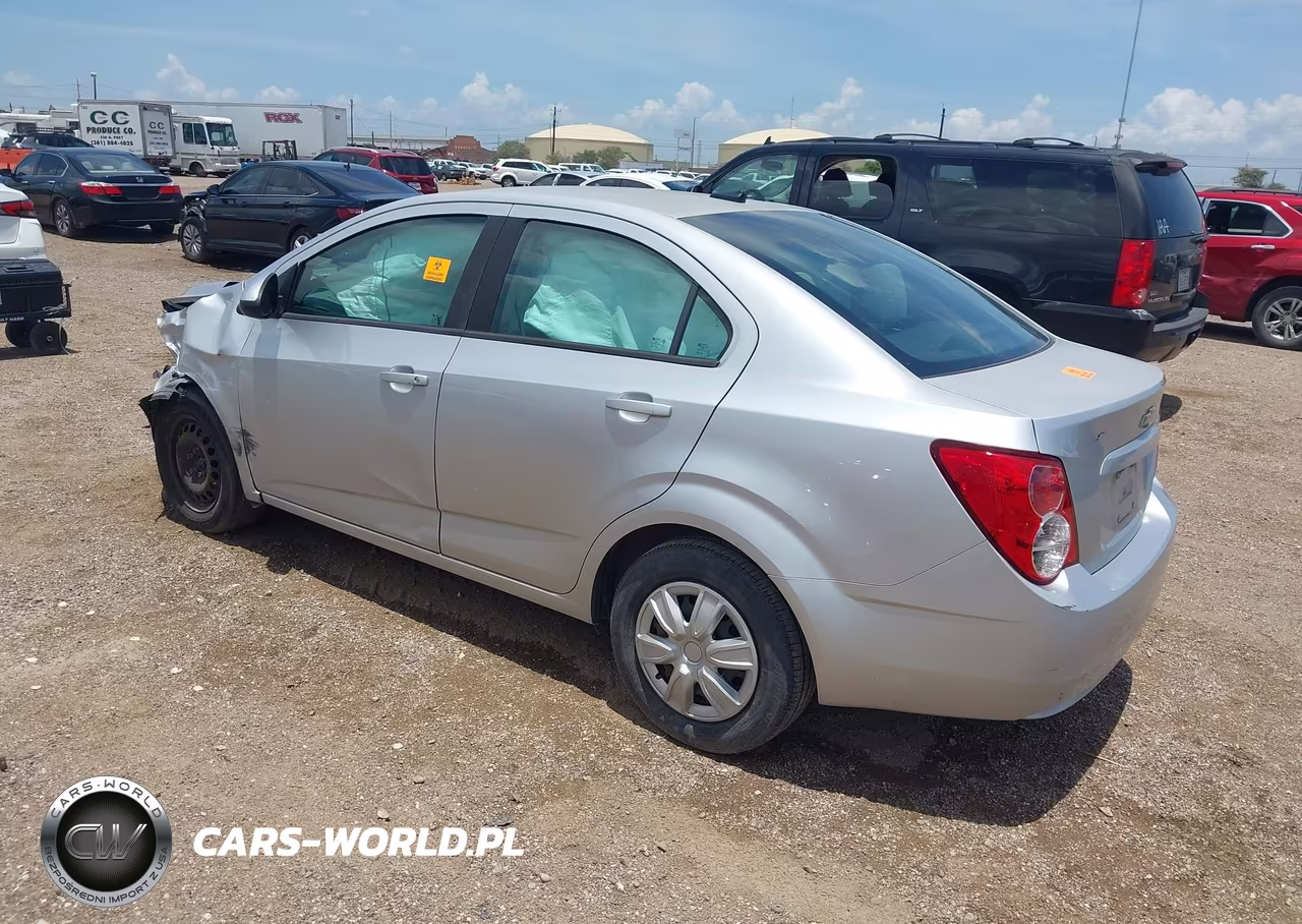2014 Chevrolet Sonic Ls Auto VIN:1G1JA5SHXE4123881 - 3