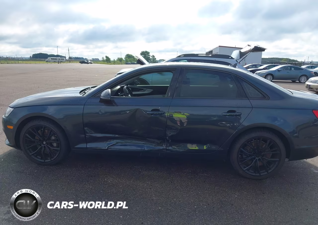 2017 Audi A4 Premium VIN:WAUANAF49HN004307 - 6