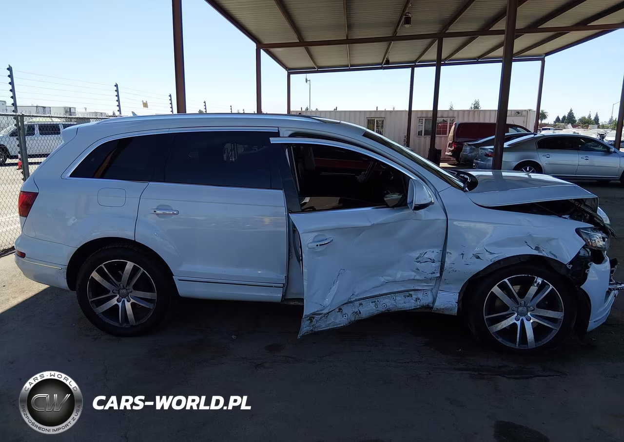 2015 Audi Q7 3.0T Premium VIN:WA1LGAFE5FD028258 - 13