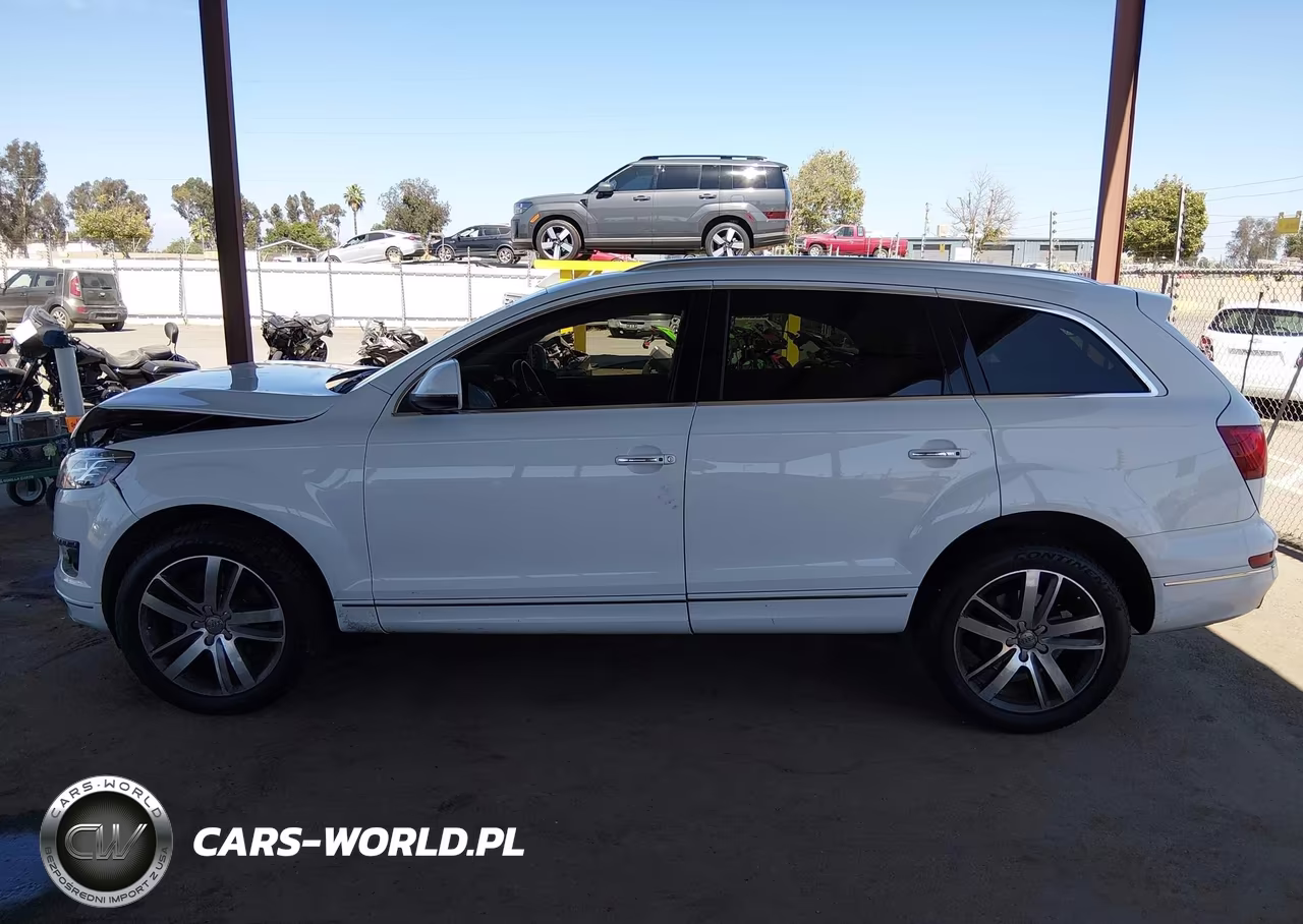 2015 Audi Q7 3.0T Premium VIN:WA1LGAFE5FD028258 - 14
