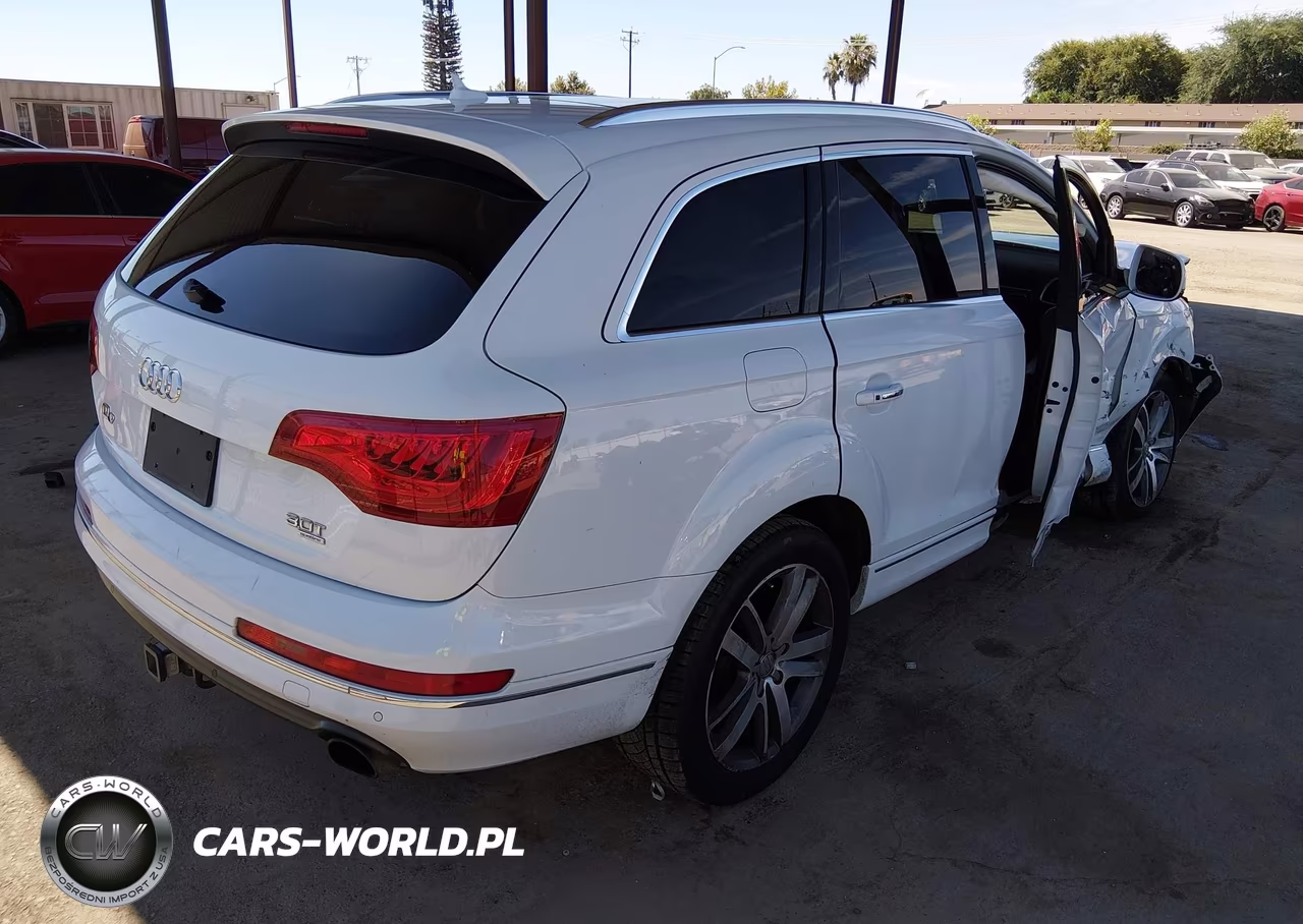 2015 Audi Q7 3.0T Premium VIN:WA1LGAFE5FD028258 - 4