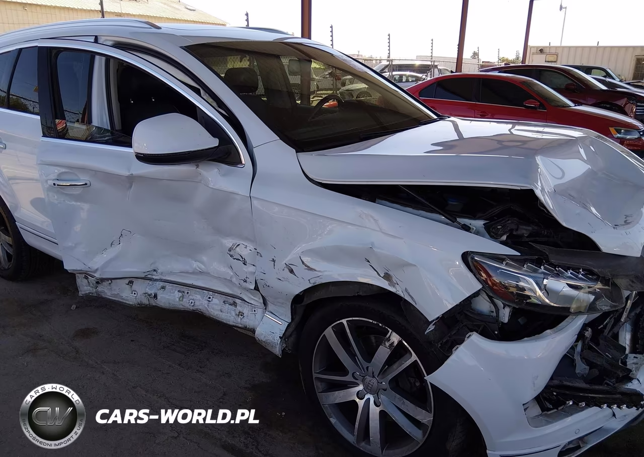 2015 Audi Q7 3.0T Premium VIN:WA1LGAFE5FD028258 - 6