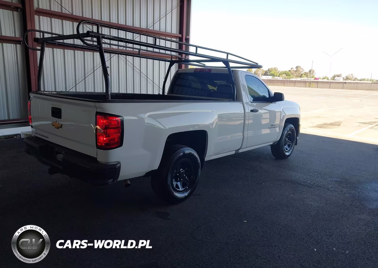 2018 Chevrolet Silverado 1500 Work Truck VIN:1GCNCNEH3JZ356819 - 4