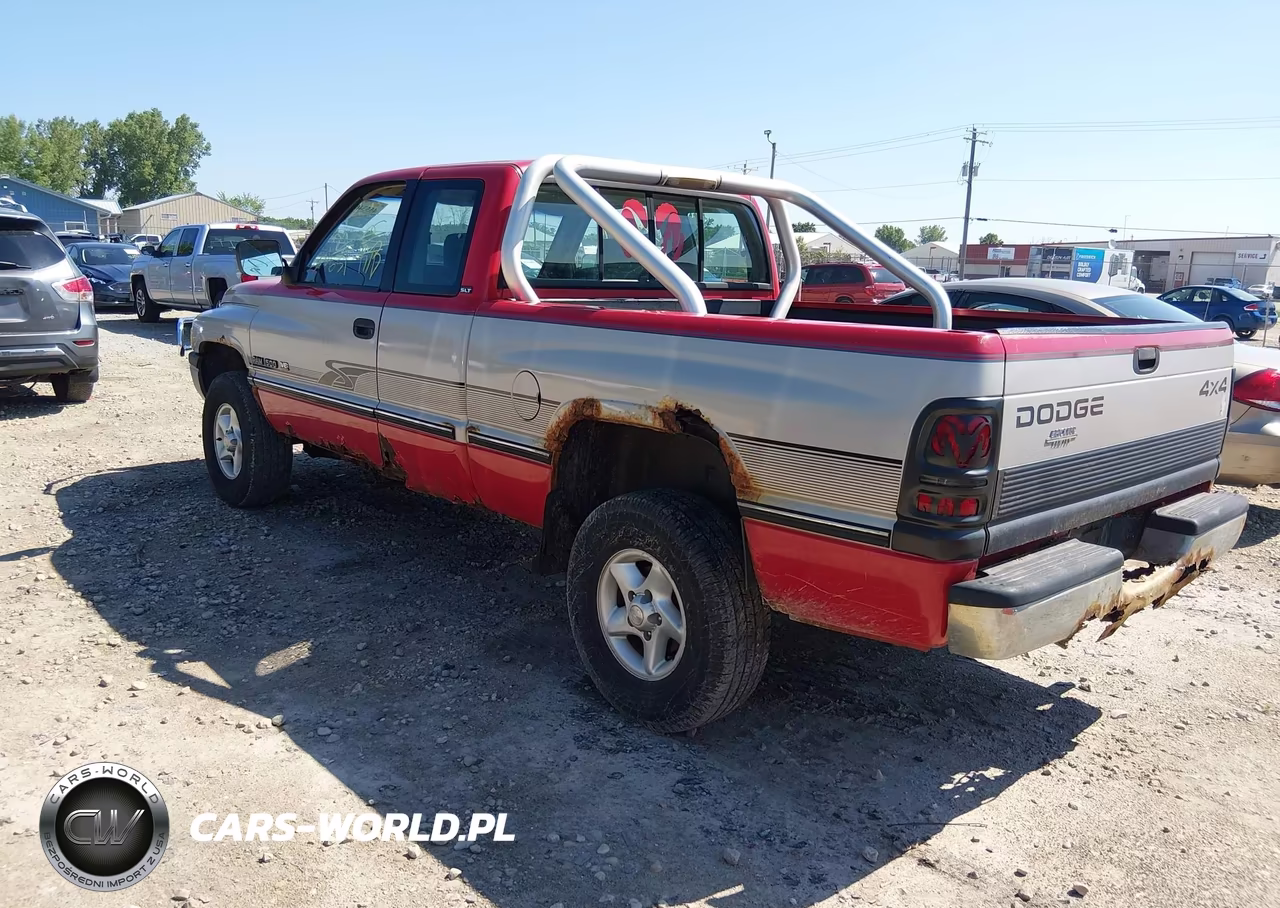1996 Dodge Ram 1500 VIN:3B7HF13Z9TG159858 - 3