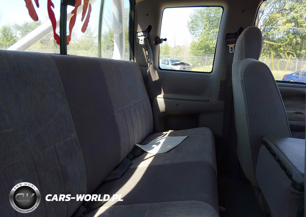 1996 Dodge Ram 1500 VIN:3B7HF13Z9TG159858 - 8