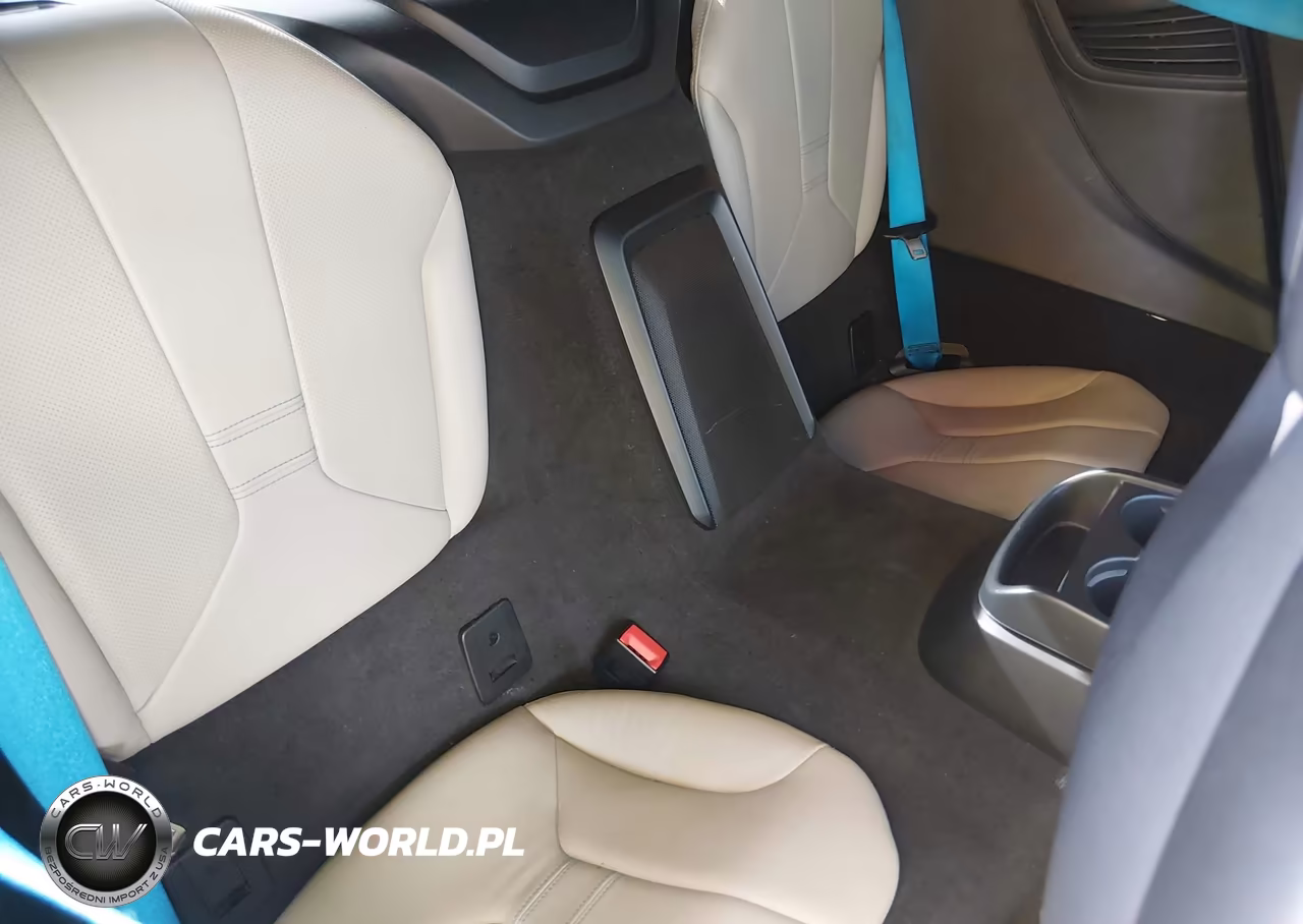2015 BMW I8 VIN:WBY2Z2C51FV674265 - 8