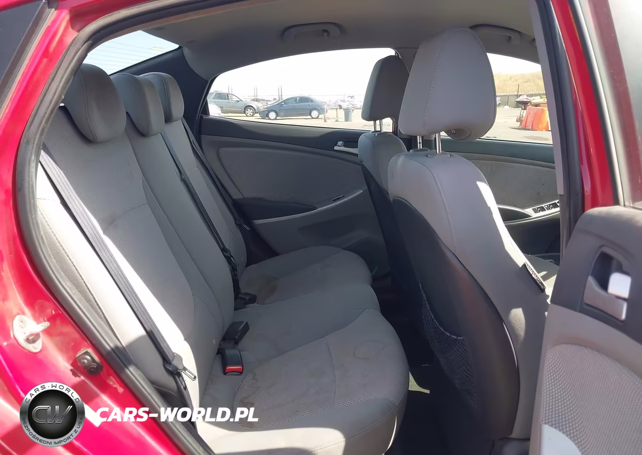 2013 Hyundai Accent Gls VIN:KMHCT4AE6DU463213 - 8