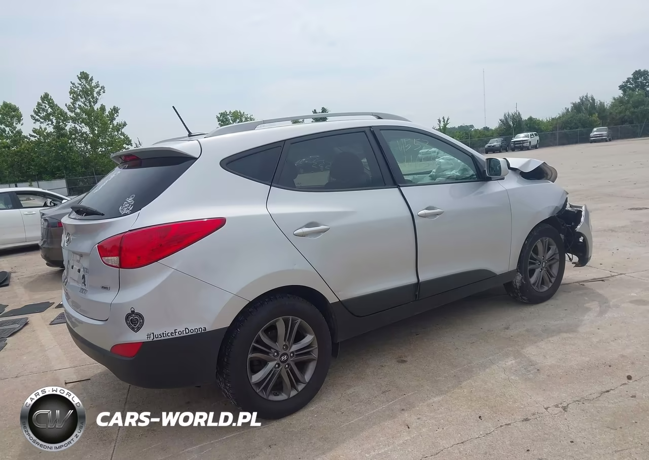 2015 Hyundai Tucson Se VIN:KM8JUCAG5FU997404 - 4