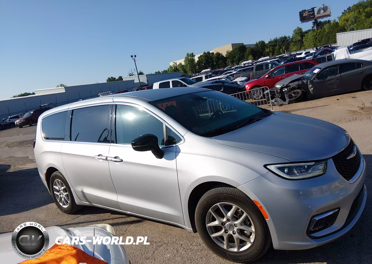 CHRYSLER PACIFICA VIN:2C4RC1BG3RR179345 - 13