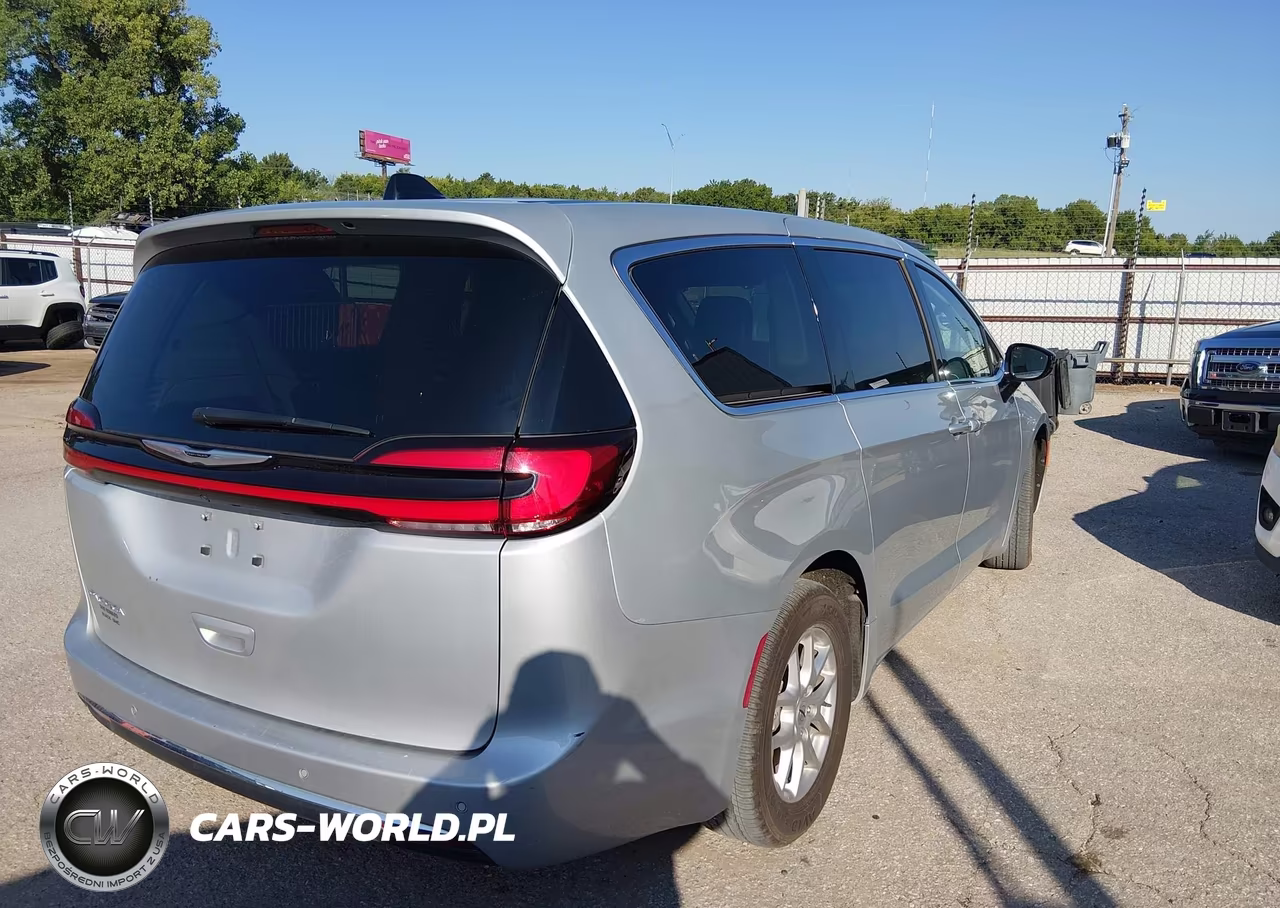 CHRYSLER PACIFICA VIN:2C4RC1BG3RR179345 - 4