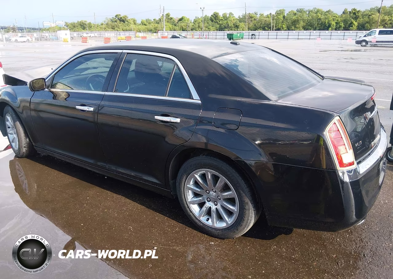 2013 Chrysler 300C VIN:2C3CCAEGXDH620750 - 14