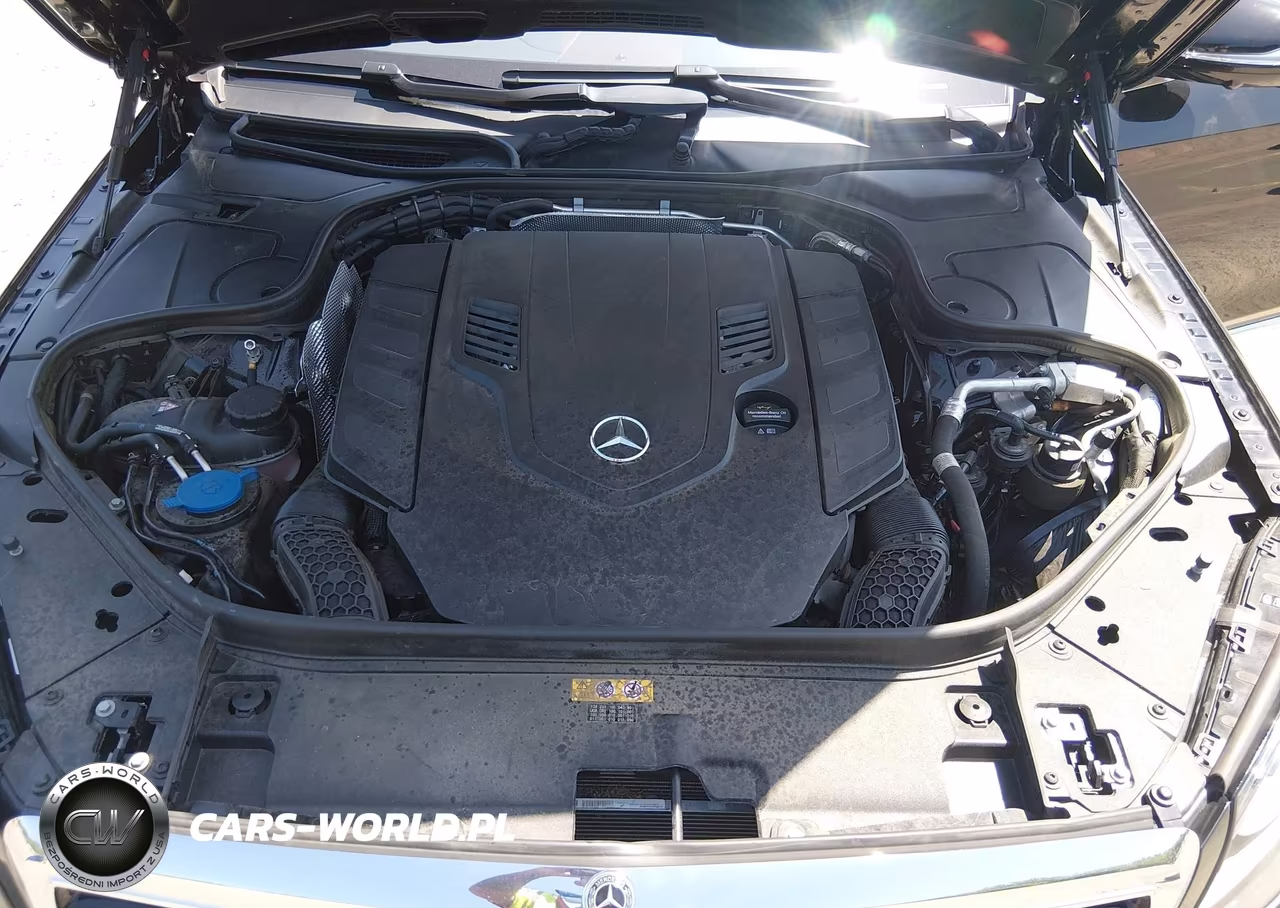 2020 Mercedes-Benz S 560 4Matic VIN:W1KUG8GB2LA555751 - 10