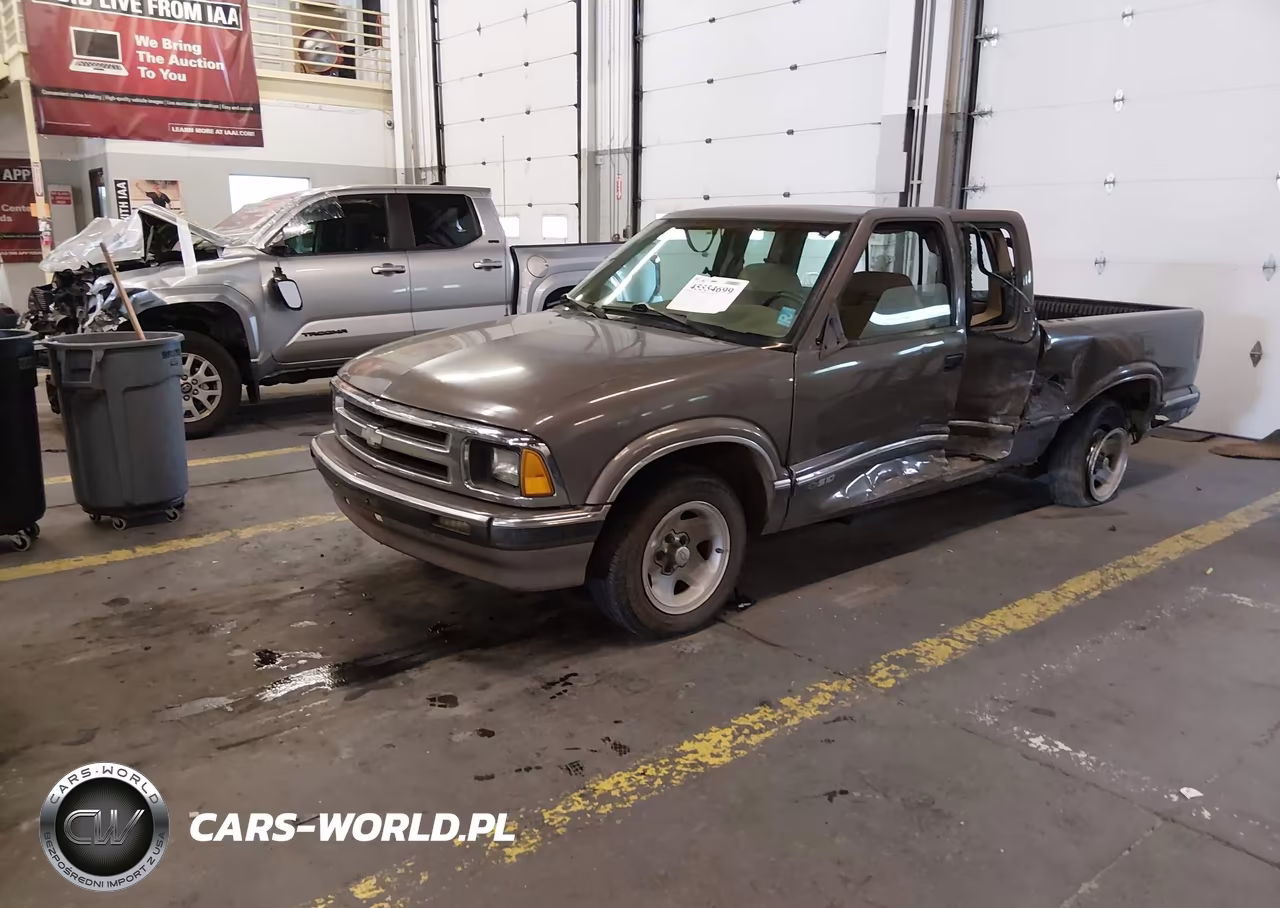 1997 Chevrolet S-10 Ls VIN:1GCCS1941V8163932 - 2