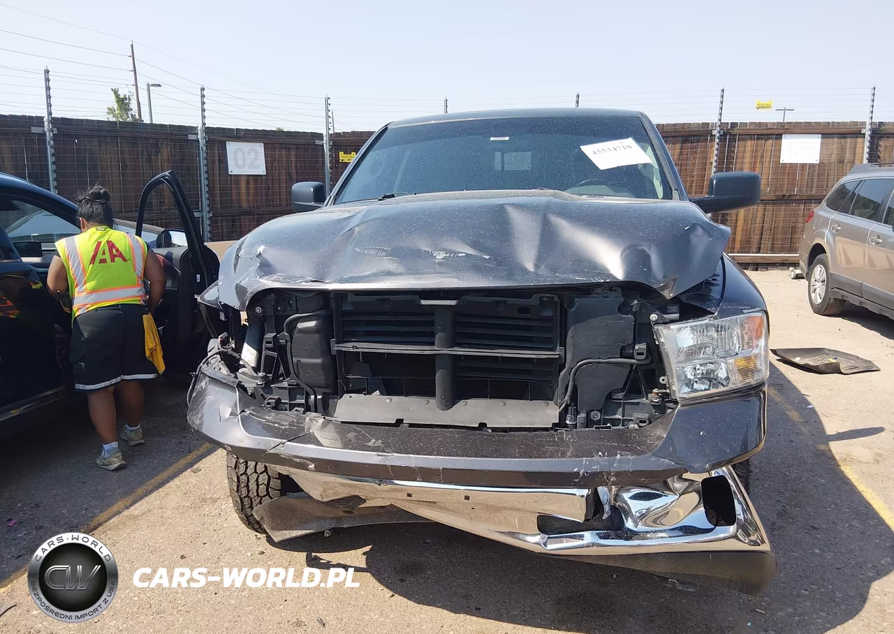2015 Ram 1500 Big Horn VIN:1C6RR7GT4FS571534 - 13