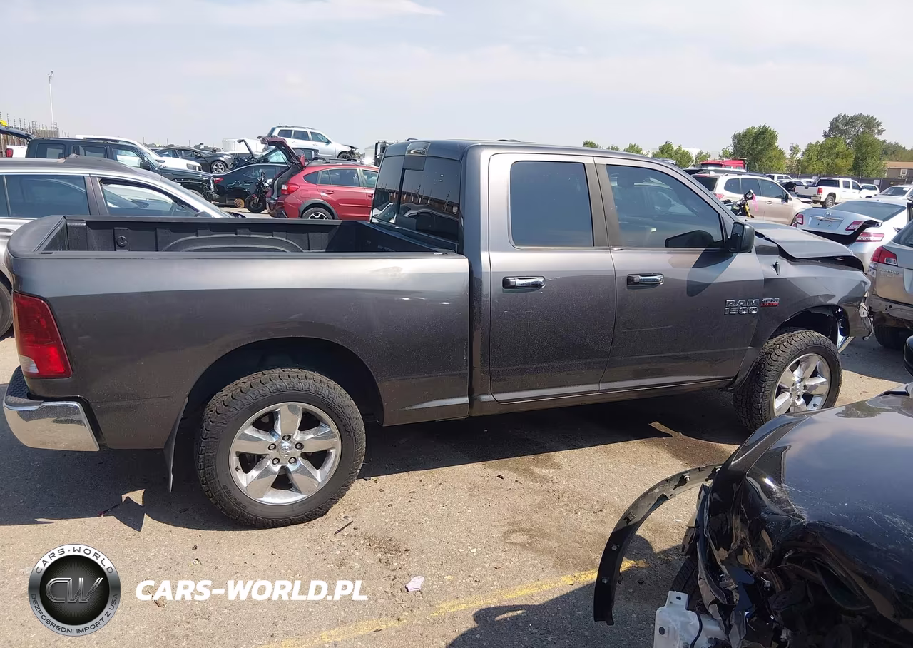 2015 Ram 1500 Big Horn VIN:1C6RR7GT4FS571534 - 14