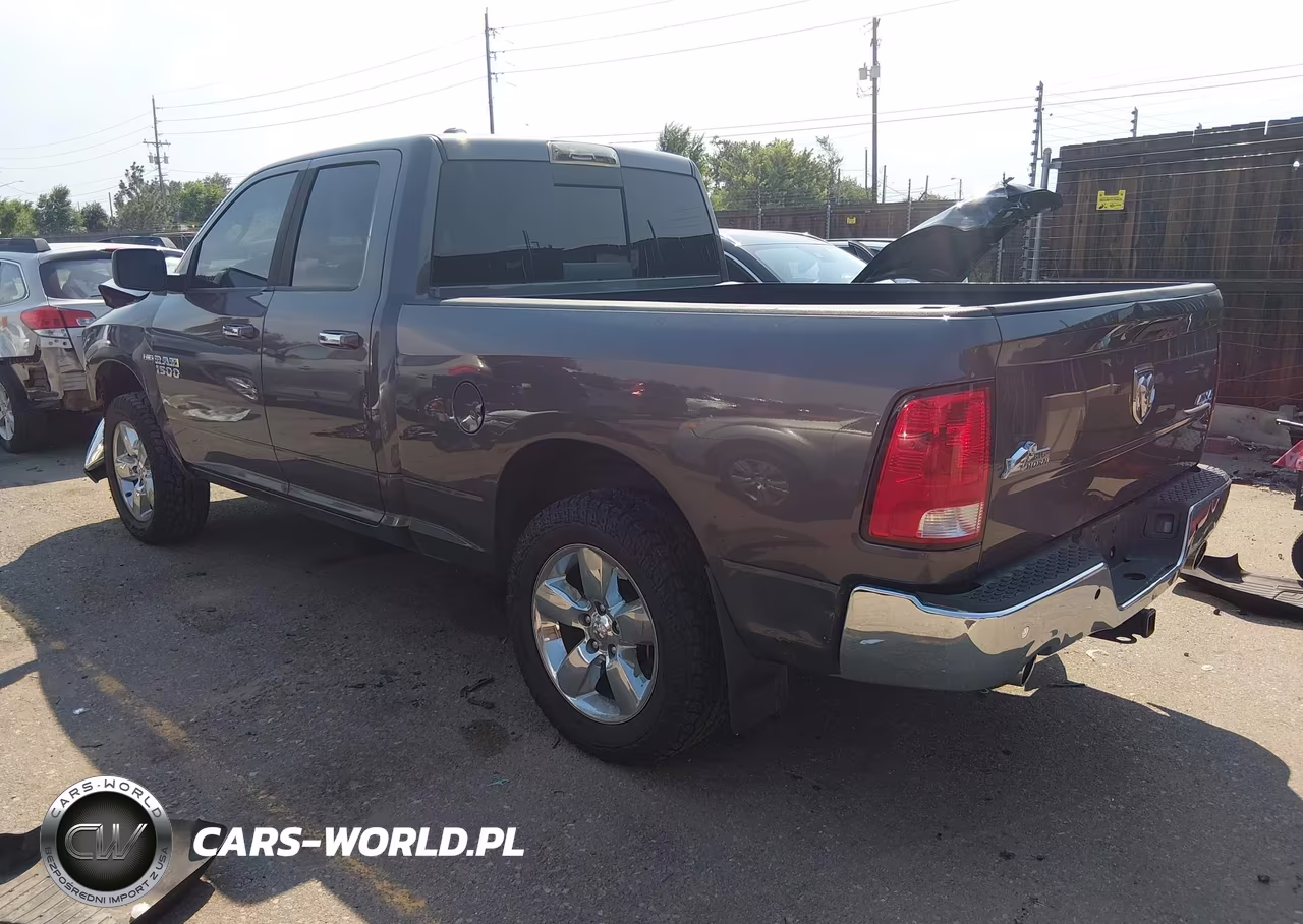 2015 Ram 1500 Big Horn VIN:1C6RR7GT4FS571534 - 3