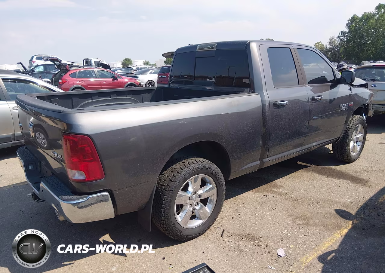 2015 Ram 1500 Big Horn VIN:1C6RR7GT4FS571534 - 4