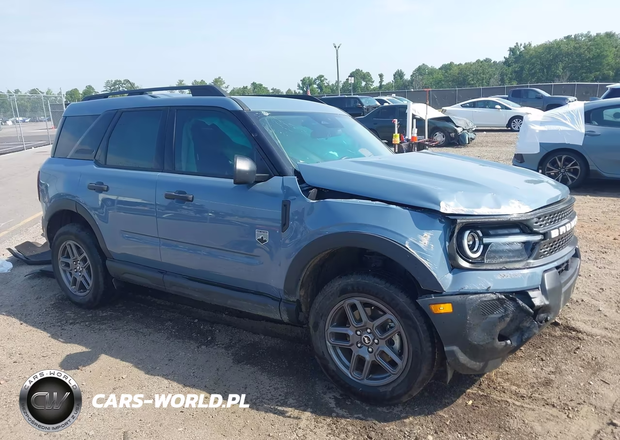 2025 Ford Bronco Sport Big Bend – zdjęcie 1 z 17