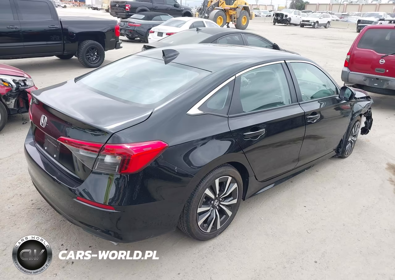 2024 Honda Civic Ex VIN:2HGFE1F72RH326947 - 4