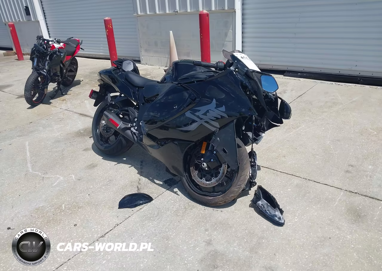 2025 Suzuki Gsx1300 Rr – zdjęcie 1 z 13