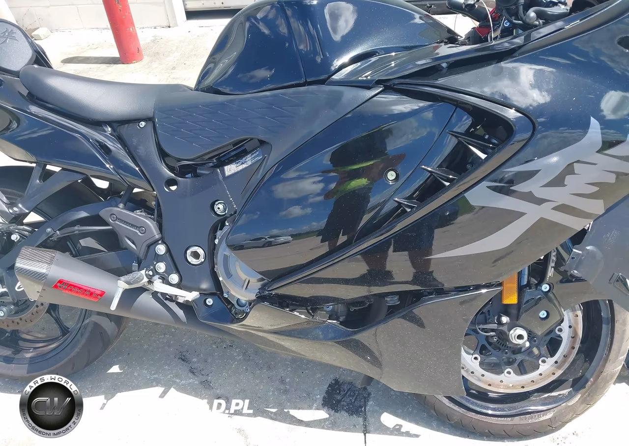 2025 Suzuki Gsx1300 Rr VIN:JS1EJ11B3S7100817 - 8